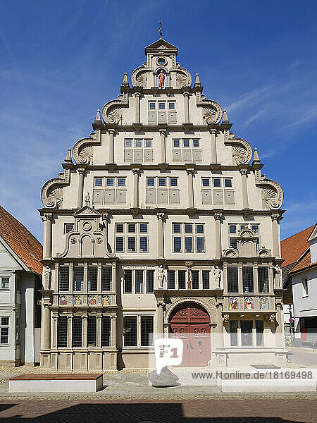 Germany  North Rhine-Westphalia  Lemgo  Facade of historic Hexenburgermeisterhaus museum