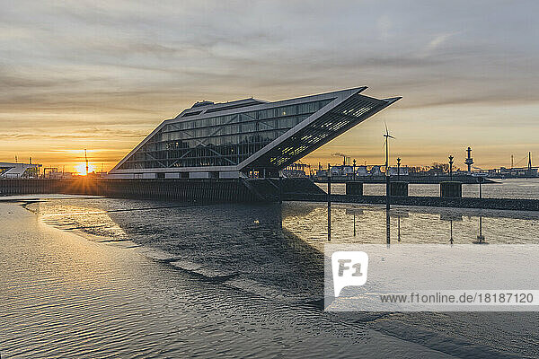 Germany  Hamburg  Elbe river and Dockland ferry terminal at sunrise
