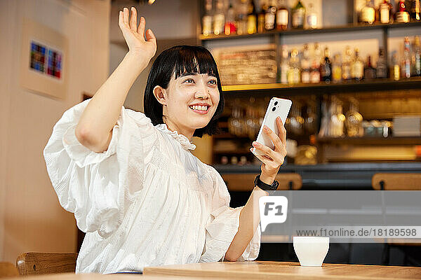 Japanese woman at a cafe