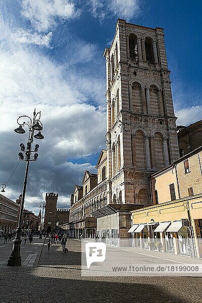 Gotische Kathedrale  Unesco-Weltkulturerbe Ferrara  Italien  Europa