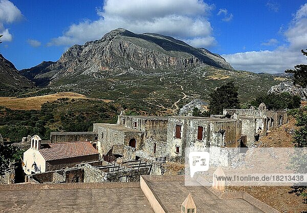 Ueberreste des alten Klosters Preveli  Klosterruine Moni Preveli im Süden der Insel  Kreta  Griechenland  Europa