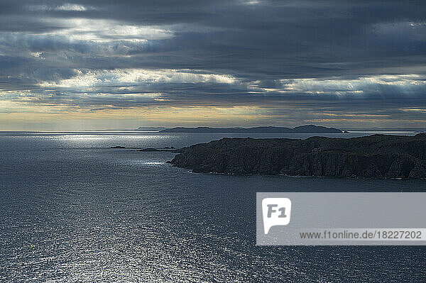 Canada  Labrador  Newfoundland  Twillingate  Dramatic seascape view on cloudy sunrise