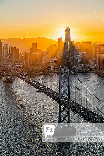 San Francisco Salesforce Tower Sunset Wide