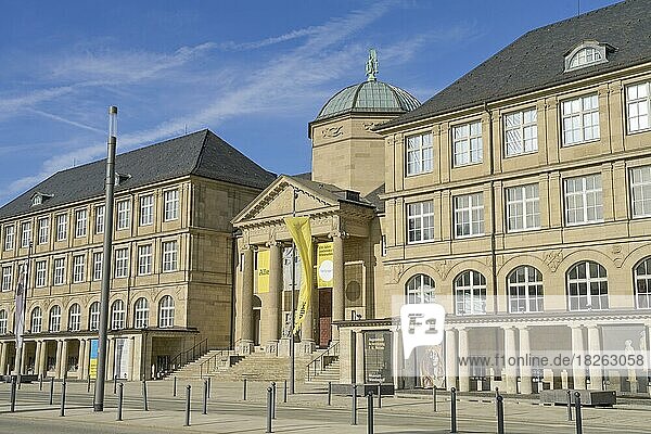 Museum Wiesbaden  Hessisches Landesmuseum für Kunst und Natur  Friedrich-Ebert-Allee  Wiesbaden  Hessen  Deutschland  Europa
