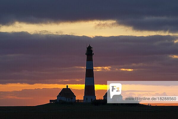 Lighthouse Westerheversand at sunset at Westerhever  Wadden Sea National Park  North Frisia  Schleswig-Holstein  Germany  Europe