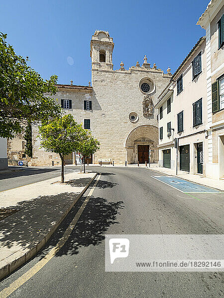 Spain  Balearic Islands  Mahon  Asphalt street in front of Iglesia San Francisco de Asis church
