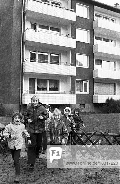Life and everyday life of a worker's family on 11.12.1975 in Duisburg-Walsum  Germany  Europe