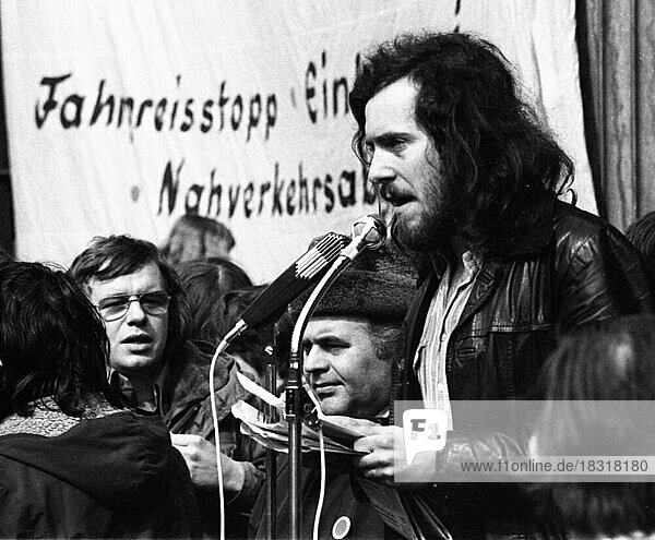 Demonstrations from 1-5 April 1975 in the centre of Hanover  which became traditional under the heading Red Dot  opposed fare increases for trains and buses  Germany  Europe