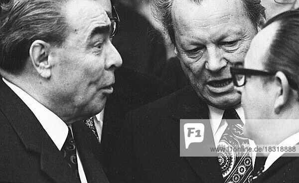 The visit of the Soviet head of state and party leader Leonid Brezhnev to Bonn from 18-22 May 1973 was a step towards easing tensions in East-West relations by Willy Brandt  Germany  Europe