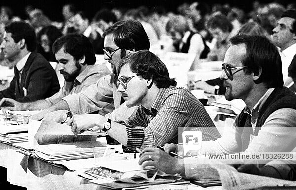 10. ordentlicher Gewerkschaftstag der Gewerkschaft Handel  Banken  Versicherungen (HBV) am 19.09.1980 in Wiesbaden  Deutschland  Europa