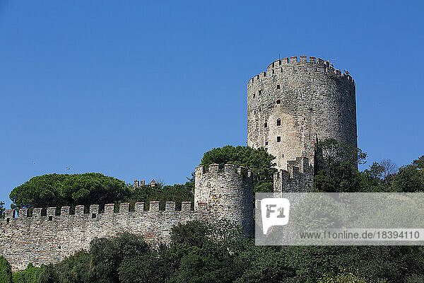Festung Rumeli  an der Bosporusstraße  Istanbul  Türkei  Europa
