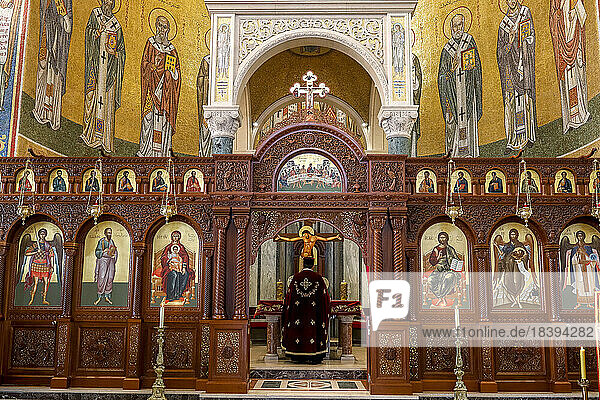 Feier der Karwoche in der melkitischen (griechisch-katholischen) Kathedrale St. Paul  Harissa  Libanon  Naher Osten