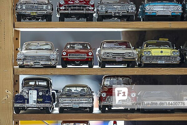Automobilmesse Retro Classics  gezeigt werden auch Modellautos für Sammler  Stuttgart  Baden-Württemberg  Deutschland  Europa