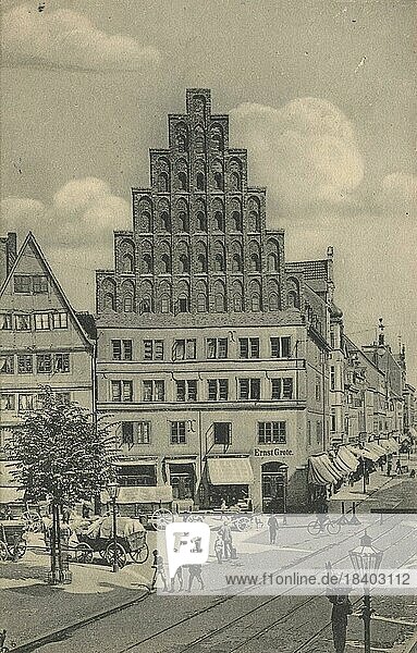 Old Chancellery  Hannover  Lower Saxony  Germany  postcard with text  view around ca 1910  historical  digital reproduction of a historical postcard  public domain  from that time  exact date unknown  Europe