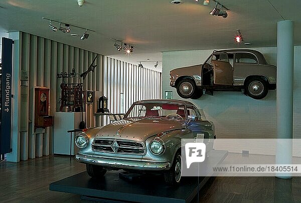 Borgward Autos in einer Ausstellung im Bremer Focke Museum  Deutschland  Europa