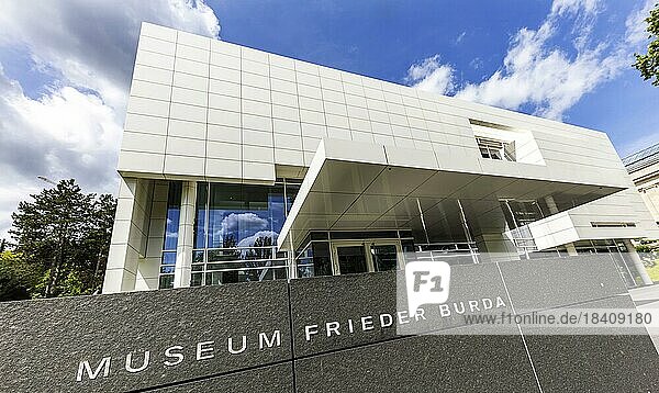 Museum Frieder Burda  Außenansicht  Architektur Richard Meier  Kunstmuseum in Baden-Baden  Baden-Württemberg  Deutschland  Europa