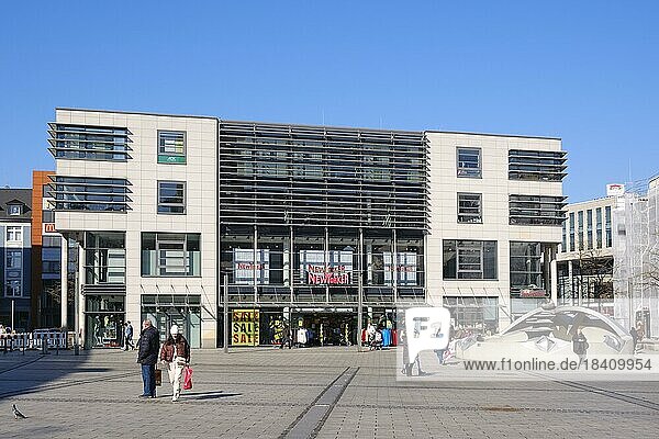 Modern commercial building at Friedrich-Ebert-Platz  Hagen  Westphalia  North Rhine-Westphalia  Germany  Europe
