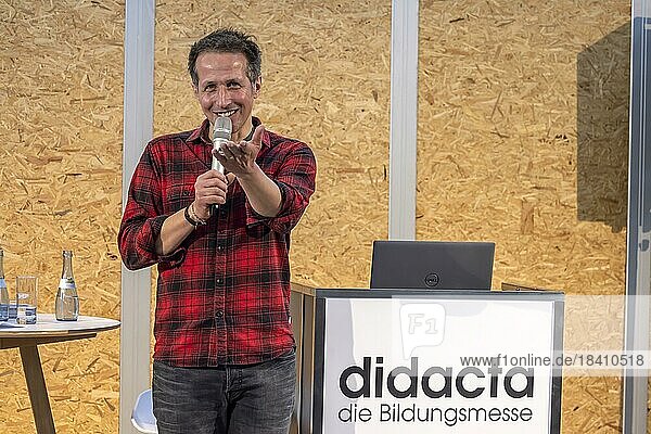 Willi Weitzel  television presenter and film producer. The trade fair Didacta is Europes largest education trade fair. Stuttgart  Baden-Württemberg  Germany  Europe