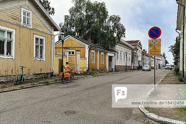 Traditional wooden houses in the old town of Neristan  Kokkola  Central Ostrobothnia  Finland  Europe