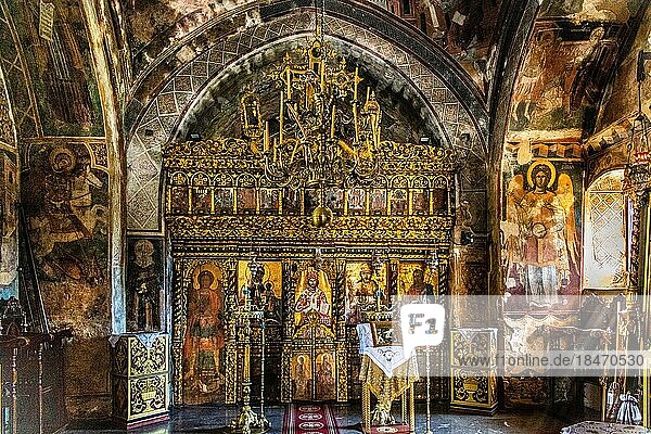 Ikonostase  Kloster Moni Thari bei Laerma aus dem 12. Jhd.  dem heiligen Michael geweiht  eines der wichtigsten religioesen Staetten auf Rhodos  Griechenland  Europa