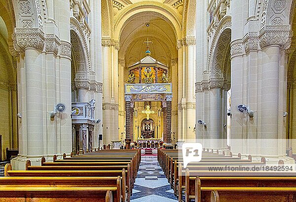 Die Basilika des Nationalheiligtums der Seligen Jungfrau von Ta' Pinu in Gharb  Gozo  Republik Malta  Europa