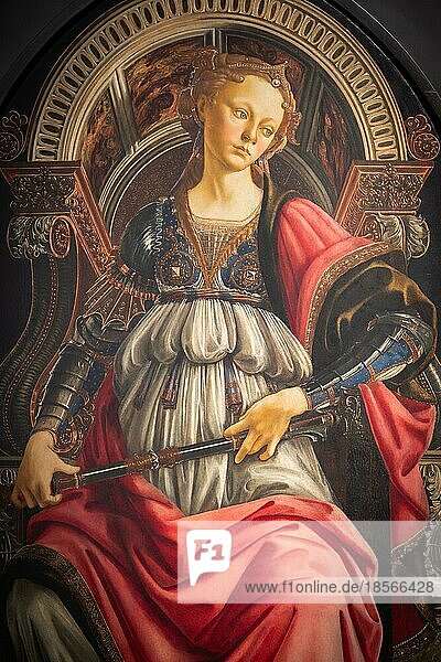 Florenz  Italien ca. Juli 2021. Alessandro Botticelli Tapferkeit  1470. Kunst der Renaissance im Uffizien Museum