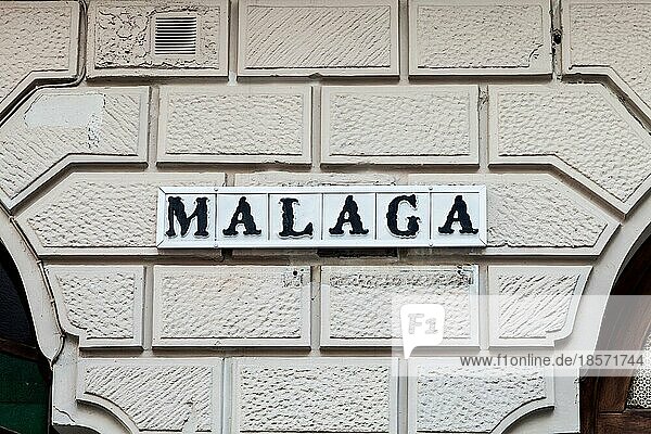 Straßenschild von Malaga  Region Andalusien in Spanien