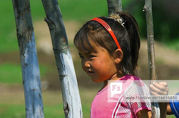 Kasachen-Mädchen  Gabagly National Park  Gabagly  Kasachstan  Kazakhstan  Asien