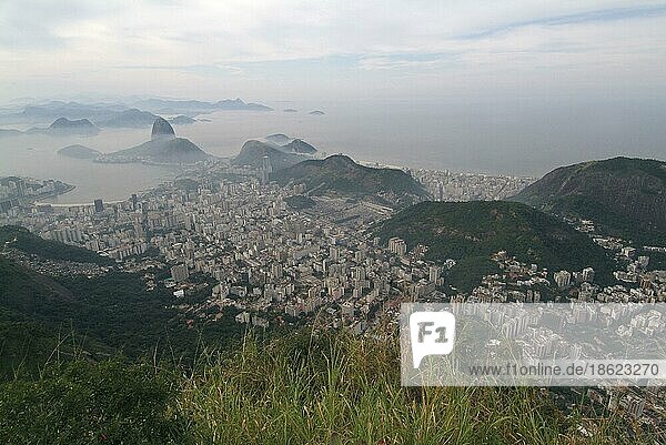 View on Rio de Janairo  Brazil  Blick auf Rio de Janeiro  Brasilien  Südamerika