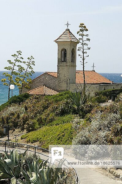 Kapelle  Chiesa di Sant Ampelio  Bordighera  Italienische Riviera  Ligurisches Meer  Ligurien  Italien  Europa