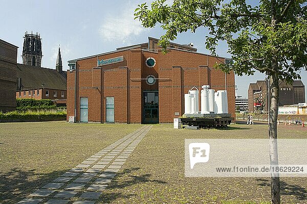 Museum  Innenhafen  Duisburg  Nordrhein-Westfalen  Deutschland  Route der Industriekultur  Europa