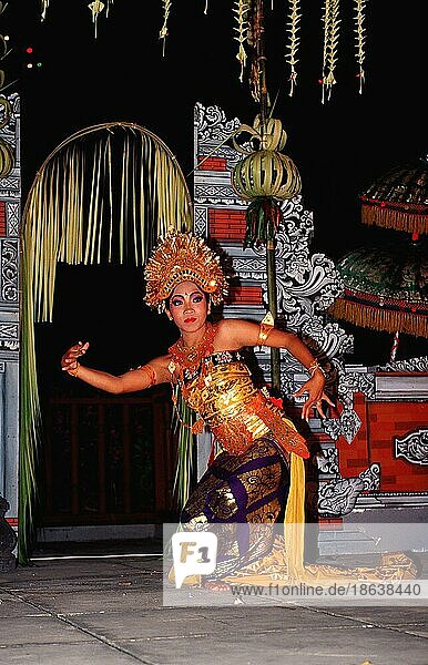 Tänzerin  Ubud  Bali  Indonesien  Asien