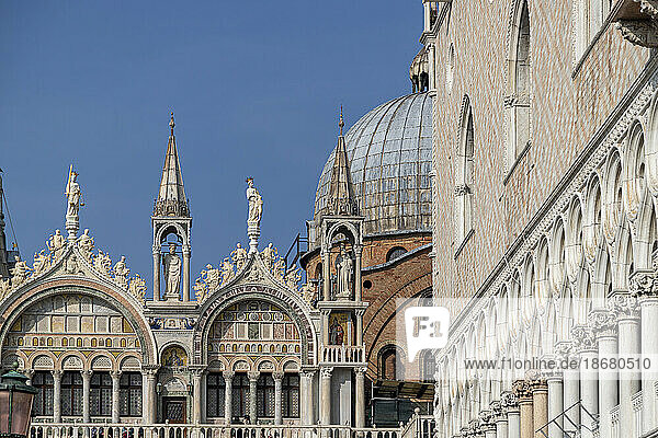 Palazzo Ducale and Basilica di San Marco  UNESCO World Heritage Site  Venice  Veneto  Italy  Europe
