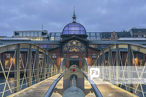 Germany  Hamburg  Entrance of Fish Auction Hall at dusk