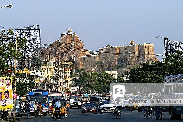 The 83m high Rock Fort and Ucchi Pillayar Ganesha Koil Kovil temple in Tiruchirappalli Trichy  Tamil Nadu  South India  India  Asia