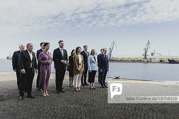 Familienfoto  aufgenommen im Rahmen des Treffens der Aussenministerinnen und Außenminister des Ostseerates in Wismar  02.06.2023.  Wismar  Germany
