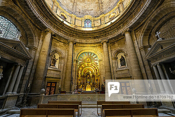 Interior of the Cathedral  Santiago de Compostela  UNESCO World Heritage Site  Galicia  Spain  Europe