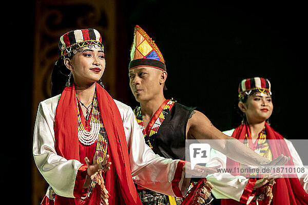 Dance Performance  Sarawak Cultural Village  Santubong  Sarawak  Borneo  Malaysia  Southeast Asia  Asia