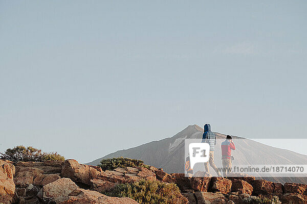 Photographers in the top of Guajara Mountain in El Teide