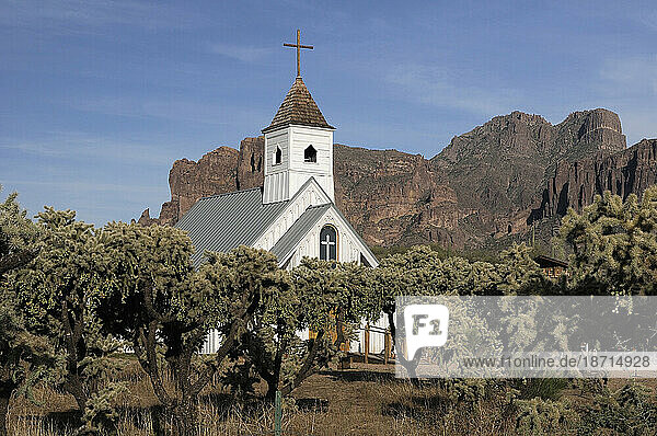 Church and Superstition Mountains near Lost Dutchman State Park  Apache Junction  Arizona  USA