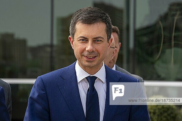 Detroit  Michigan USA  16 May 2023  The United States and Canada announced plans for a binational electric vehicle corridor  with DC fast charging stations every 50 miles from Kalamazoo  Michigan to Quebec City  Quebec. U.S. Transportation Secretary Pete Buttigieg arrives at the event