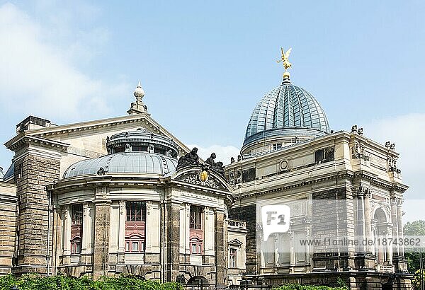 Historisches Gebäude der Hochschule für Bildende Künste Dresden