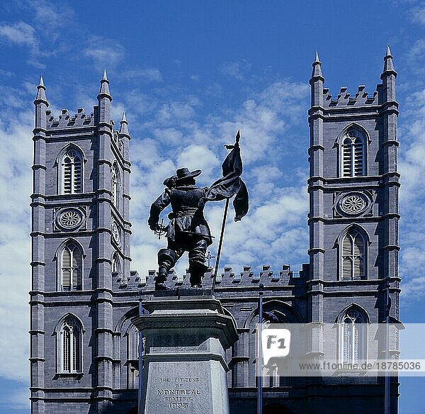 Kanada  Quebec  Montreal  Notre Dame Basilica  Place d´Armes  Nordamerika