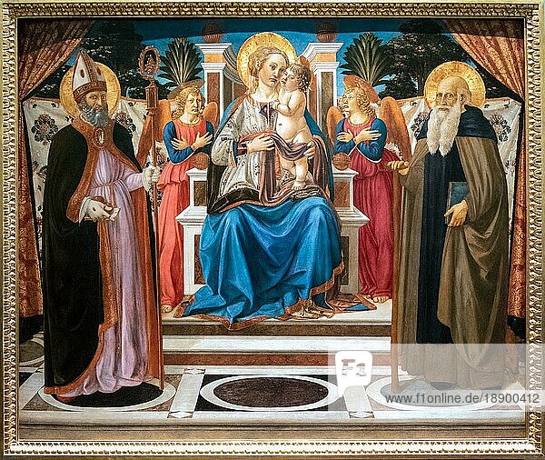 FLORENZ  TOSKANA/ITALIEN - 19. OKTOBER : Gemälde der thronenden Madonna mit Kind und den Engeln Nikolaus und Antonius dem Abt in den Uffizien in Florenz am 19. Oktober 2019