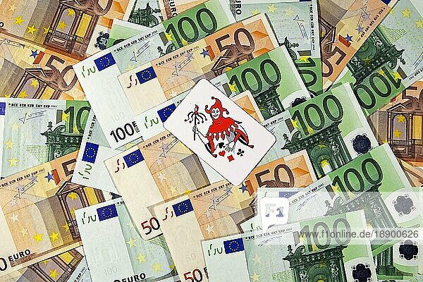 Euro Geld  50 und 100 Banknoten mit Joker