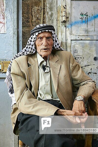 Jerusalem Israel. Porträt eines palästinensischen Mannes auf dem Souq in der Altstadt