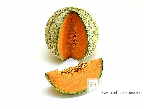 Eine aufgeschnittene Cantaloupe Melone  eine Cantaloupe Melone