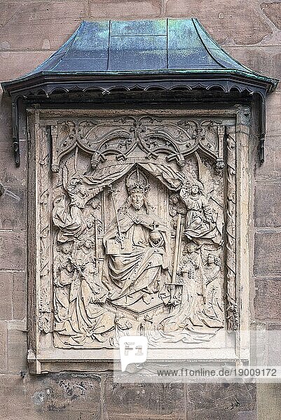 Epitaph  benannt nach Kunz Horn  einem der reichsten Bürger Nürnbergs um 1500  Lorenzkirche  Nürnberg  Mittelfranken  Bayern  Deutschland  Europa