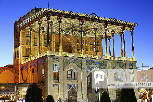 Ali Qapu Palace  located on Nagsh e Jahan Square  Isfahan  Iran