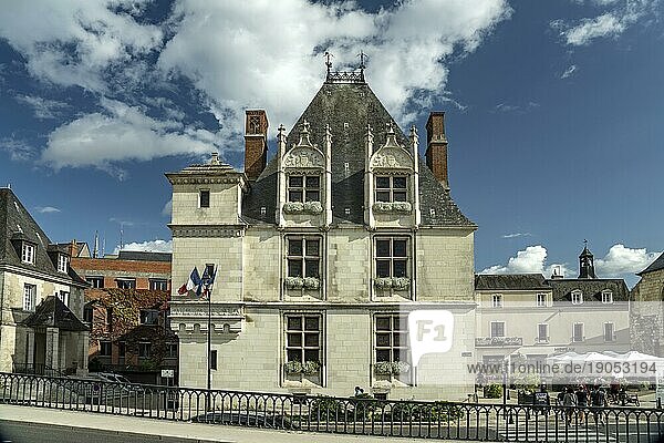 Das ehemalige Rathaus Hotel Morin  Musée de l'Hôtel de Ville in Amboise  Frankreich  Europa